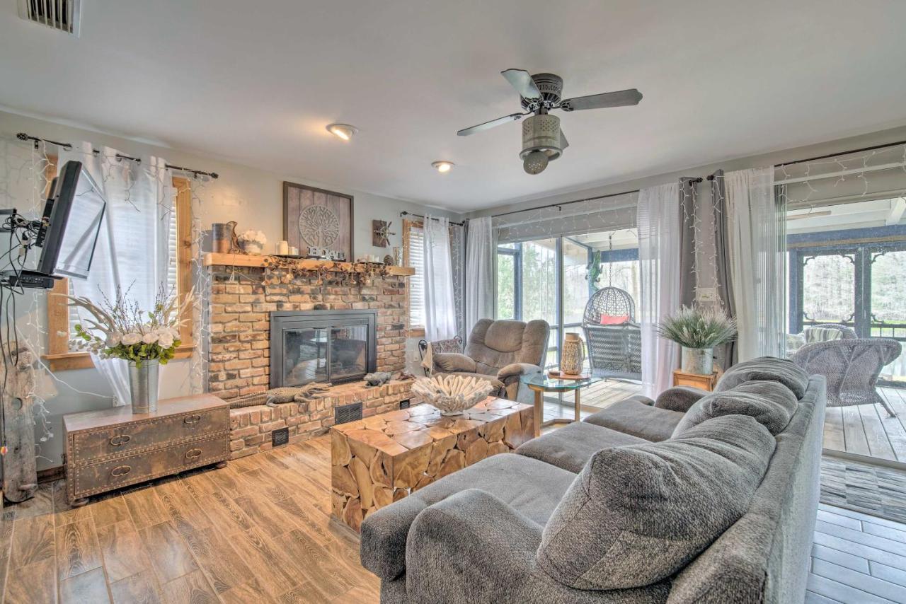 Unplugged Withlacoochee Riverfront Retreat! Bushnell Εξωτερικό φωτογραφία